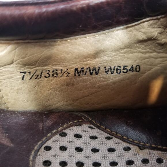 Born Women's Ravine Brown Pebbled Leather Sneakers Size 7.5 - Picture 9 of 10